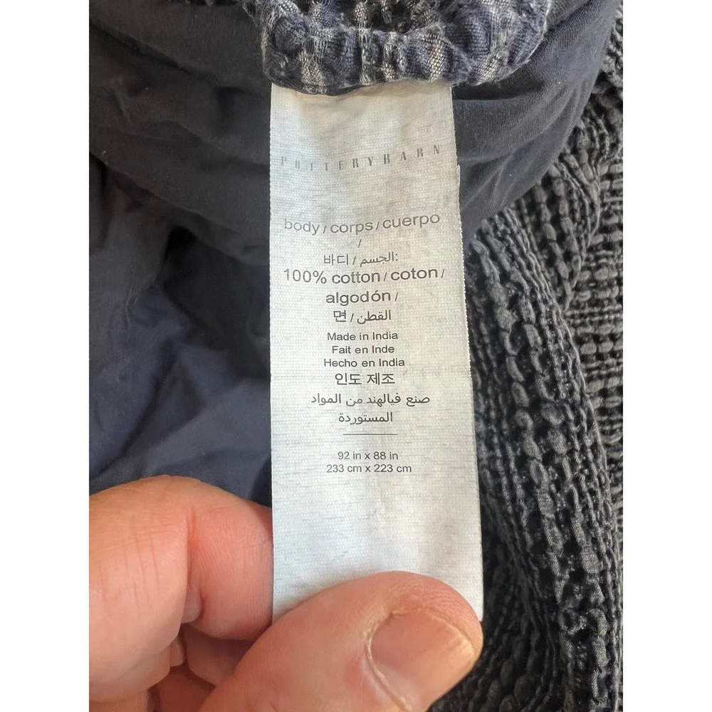 Pottery Barn Honeycomb Cotton Duvet Cover Full/Queen in Midnight Blue